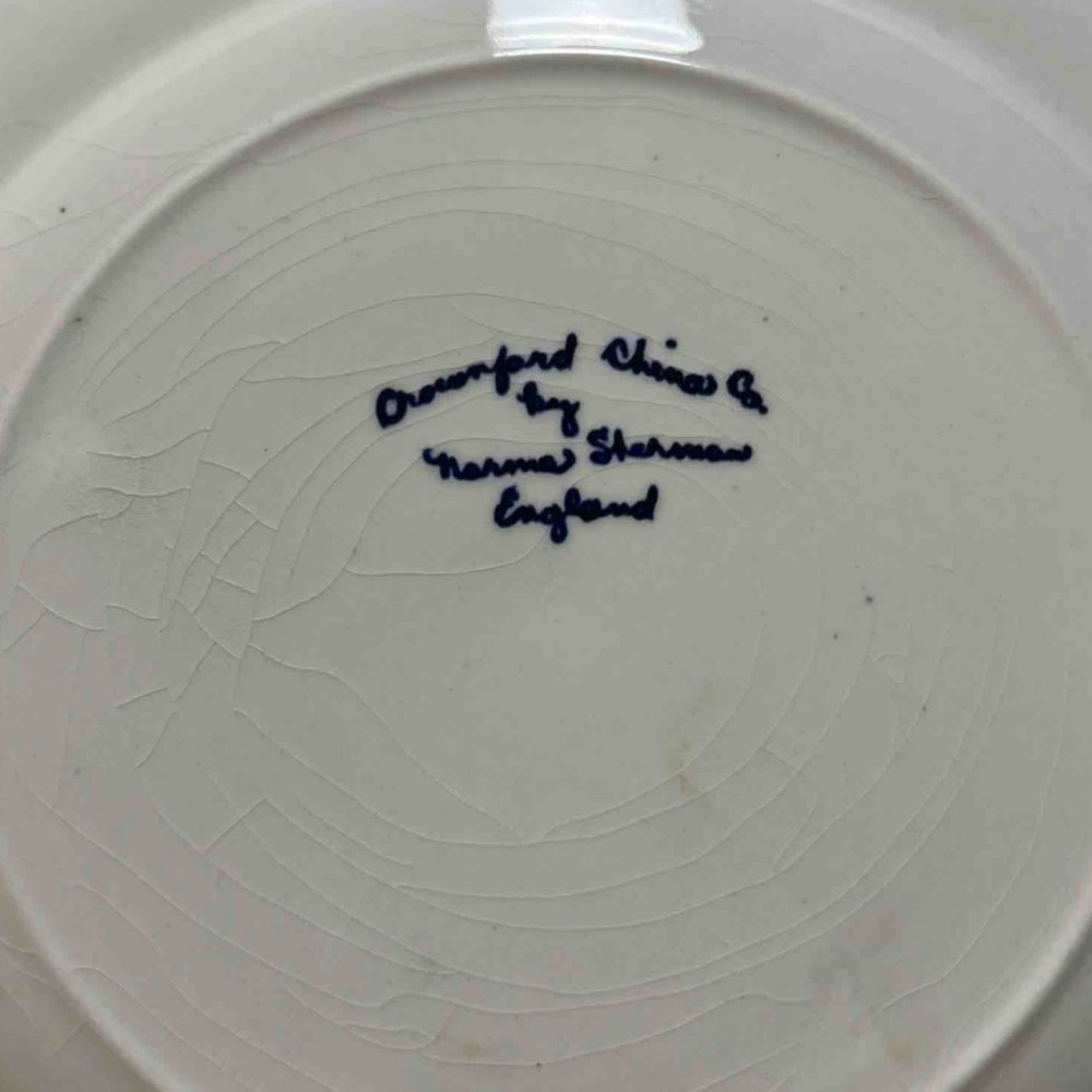Royal Crownford Plate "A Good Mother Makes A Happy Home" England Blue White 9” - Picture 3 of 4